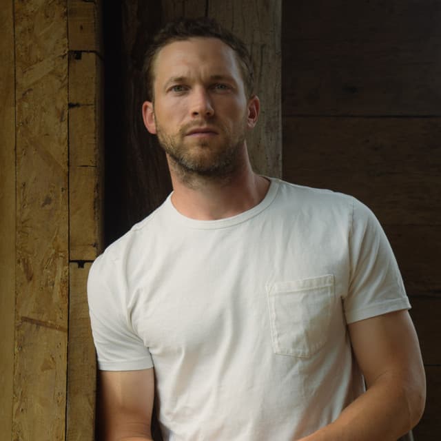 Phillip Phillips artist profile