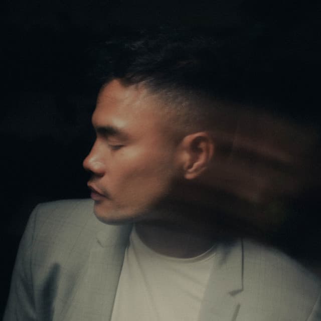 Bugoy Drilon artist profile