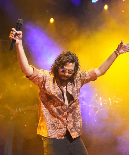 Nakash Aziz artist profile image