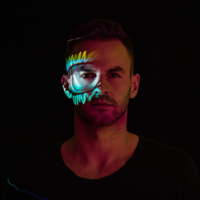 Capoon artist profile image