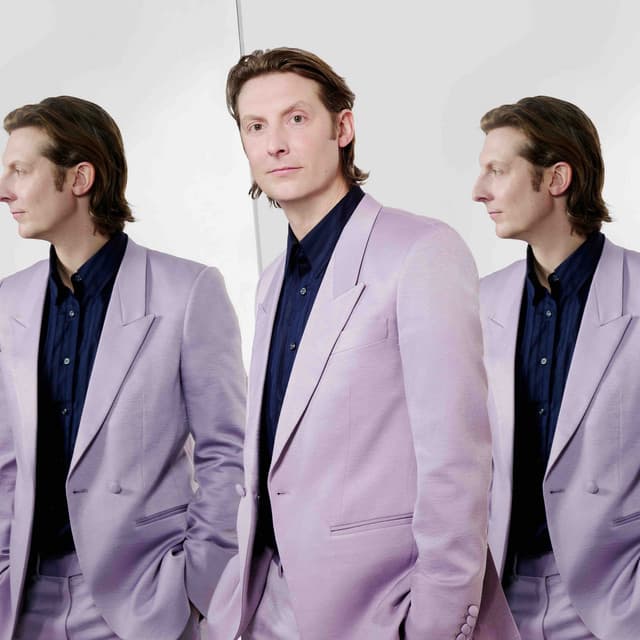 Eric Hutchinson artist profile