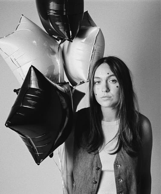 Lauren Preuss artist profile image