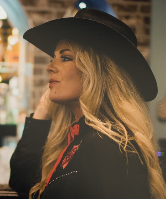 Kinsey Rose artist profile image