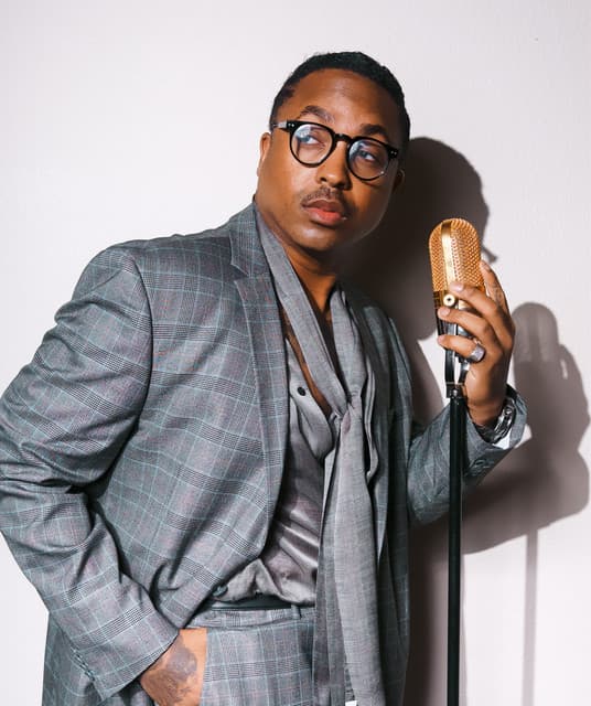 Sam Pounds artist profile image