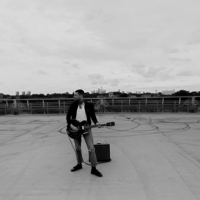 Miles Kane artist profile image