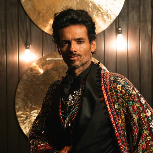 Draco Rosa artist profile image