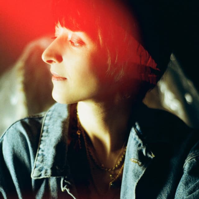 Pauline Croze artist profile image