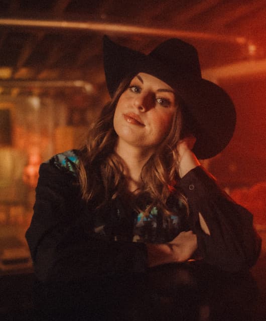 Kristen Foreman artist profile image