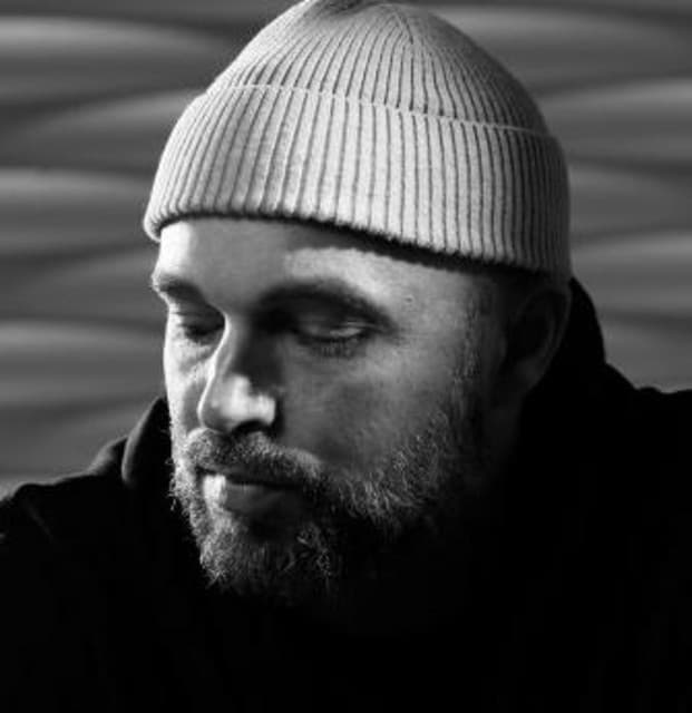 JT Donaldson artist profile image