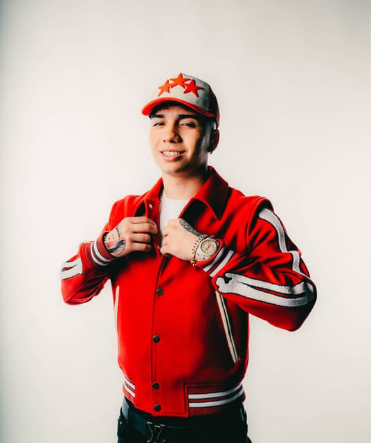 Jairo Vera artist profile image