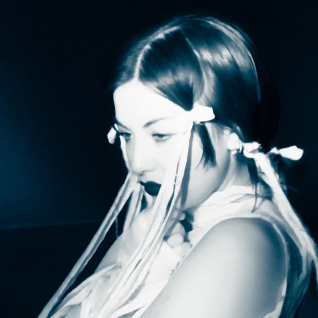 EZI artist profile image