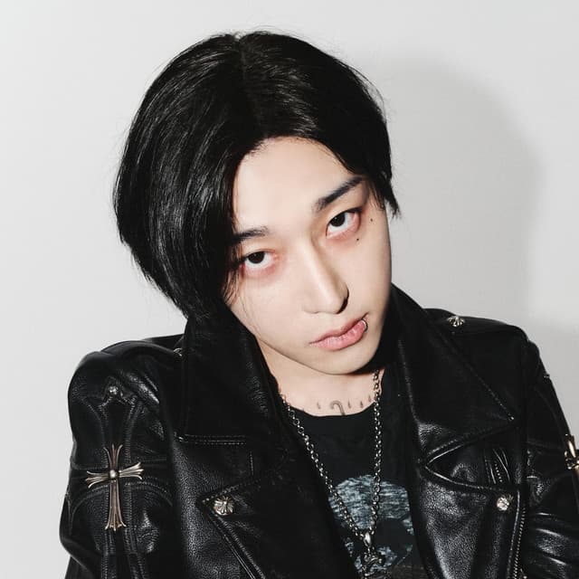 LØREN artist profile image