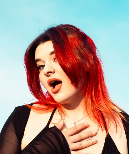 Caroline Reilly artist profile image