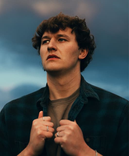 Caleb Hearn artist profile image