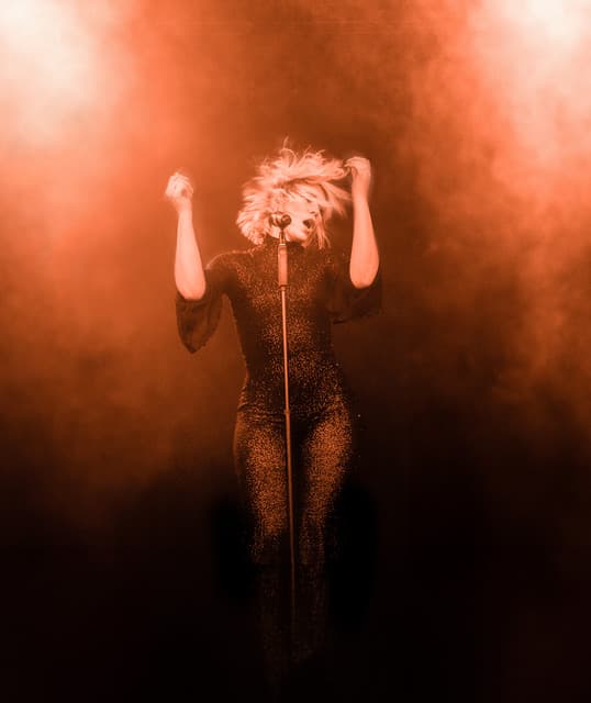 Natasha Bedingfield's artist profile image