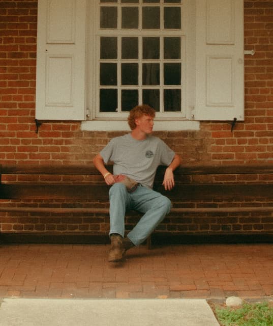 Henrik's artist profile image