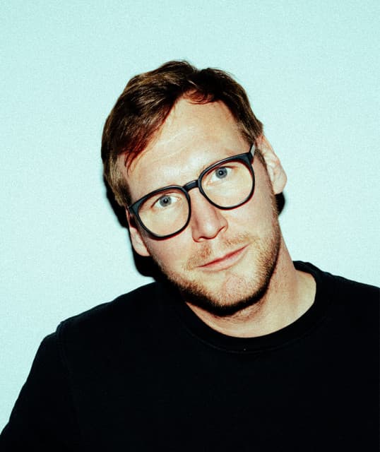 Oliver Schories artist profile image