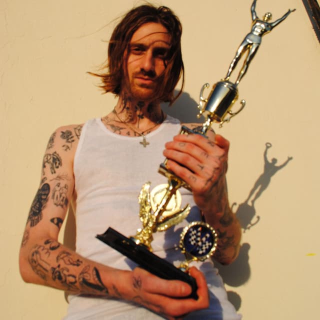 diveliner artist profile image
