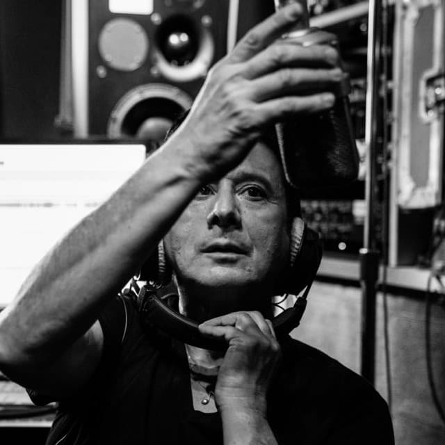 Steve Perry's artist profile image