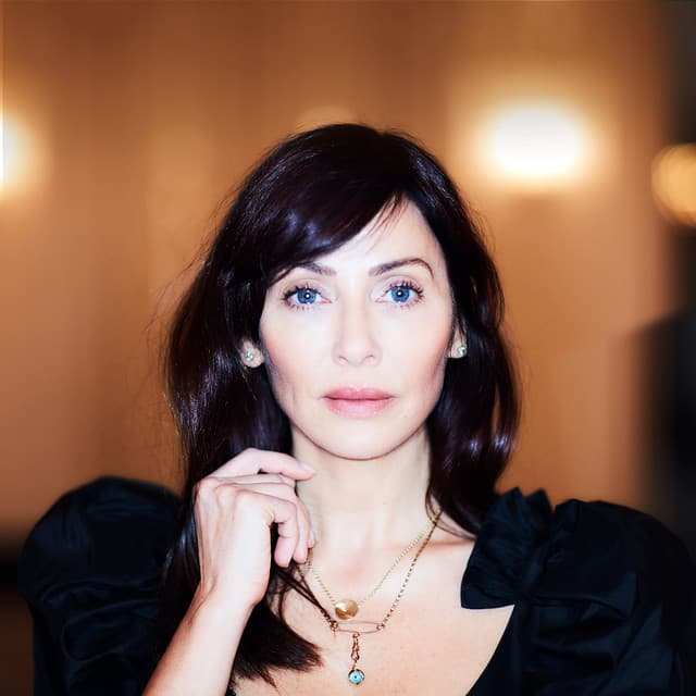 Natalie Imbruglia's artist profile image