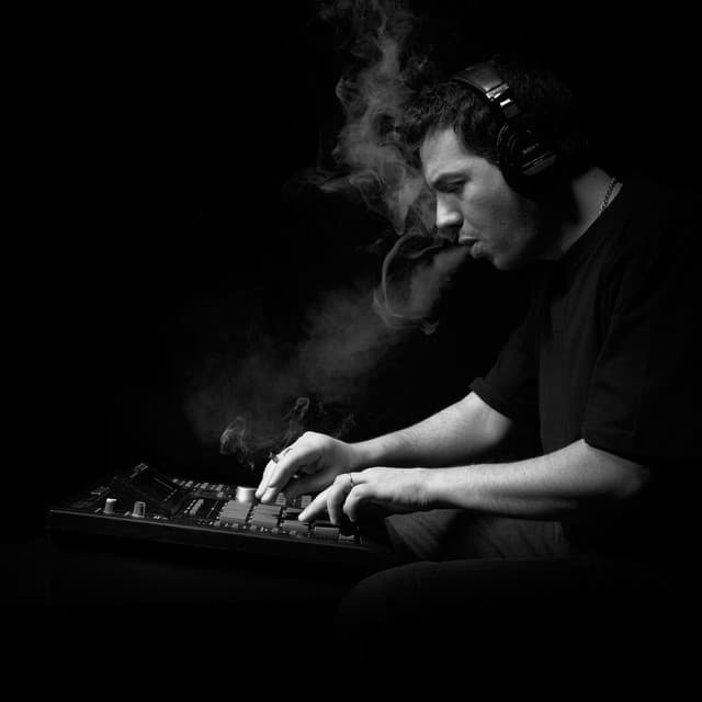 Phil Weeks artist profile image