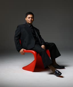 Sofronio Vasquez's artist profile image
