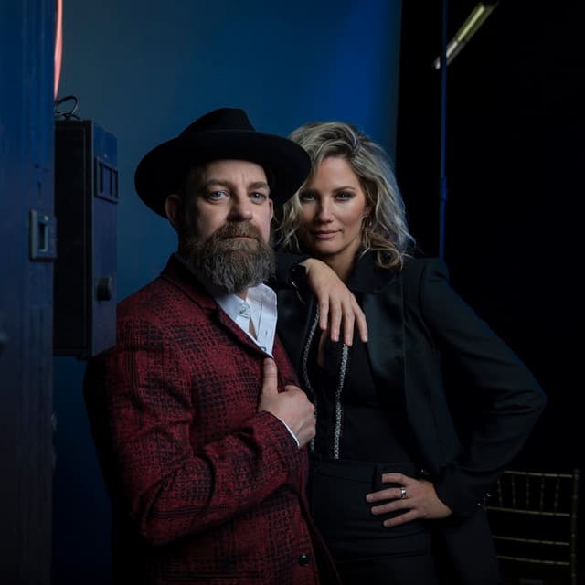 Sugarland artist profile