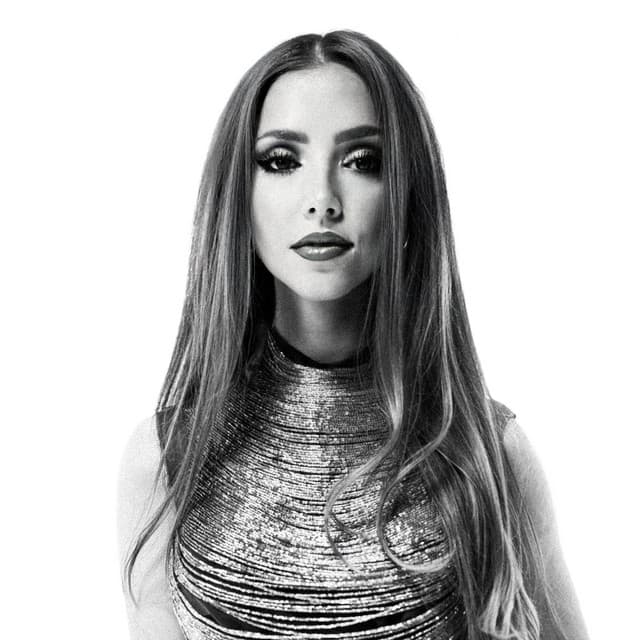 Olivia Bragoli artist profile image