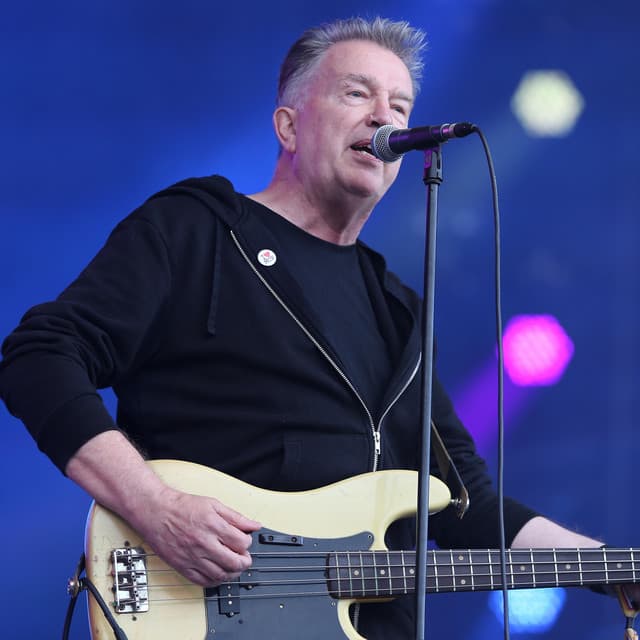 Tom Robinson artist profile image