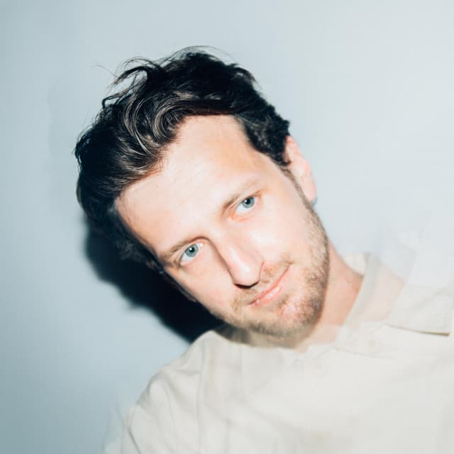 Harvey Sutherland artist profile image