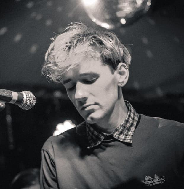 Teddy Hyde artist profile image