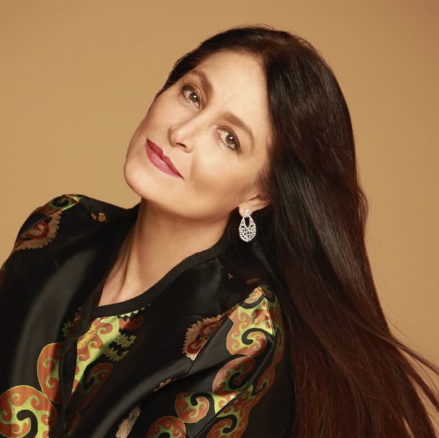 Daniela Romo artist profile image
