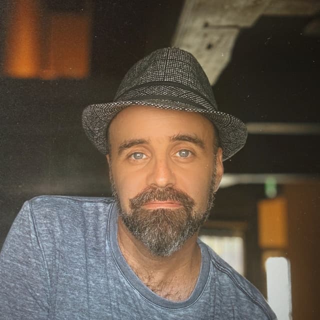 Janapriyan Levine artist profile image