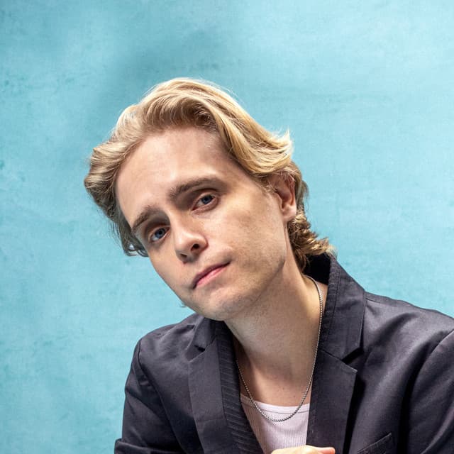 Devin Kennedy artist profile image