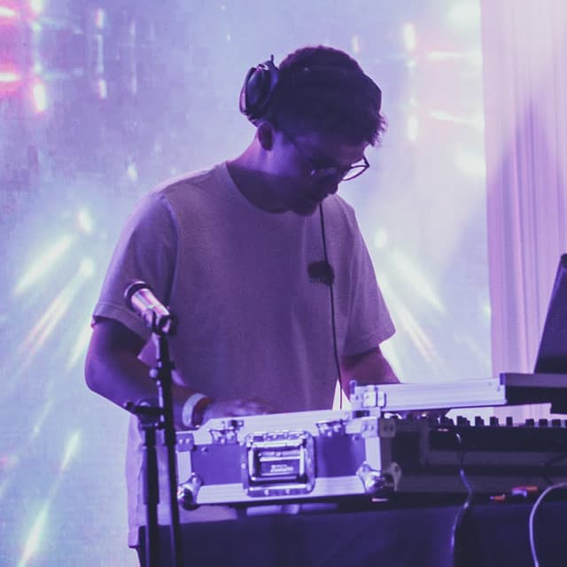 Marco Shore artist profile image