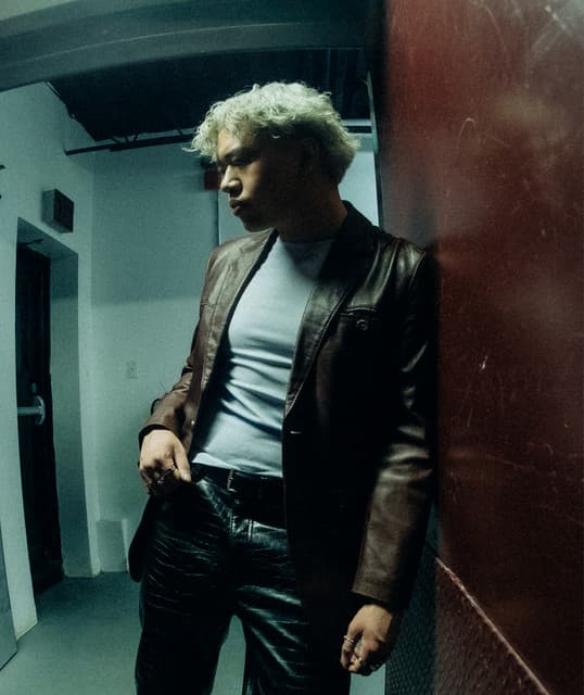 Ethan Low artist profile image