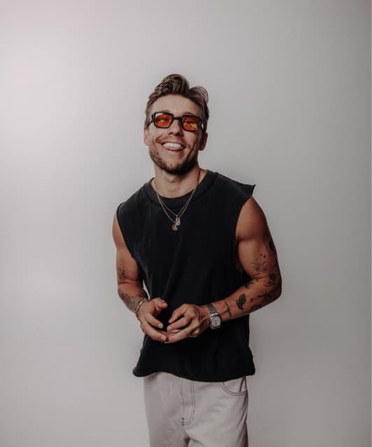 Party Favor artist profile image