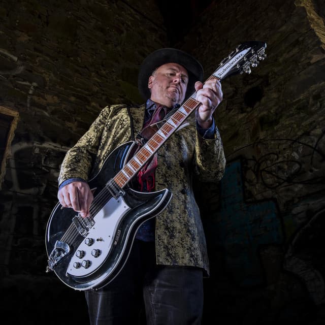 David Gogo artist profile image