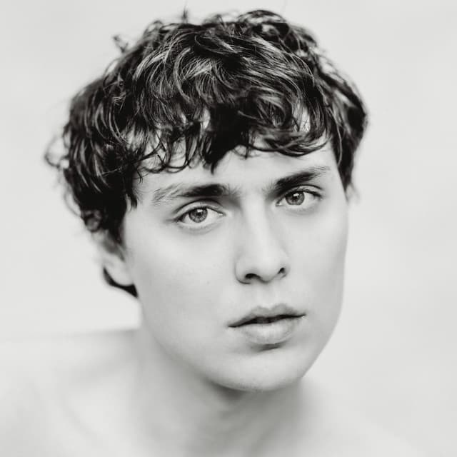 Luke Noa artist profile image