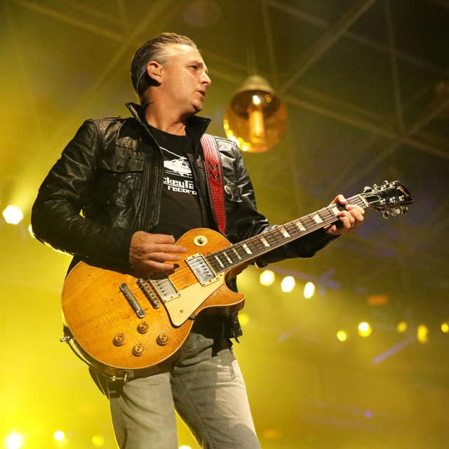 Mike McCready artist profile image