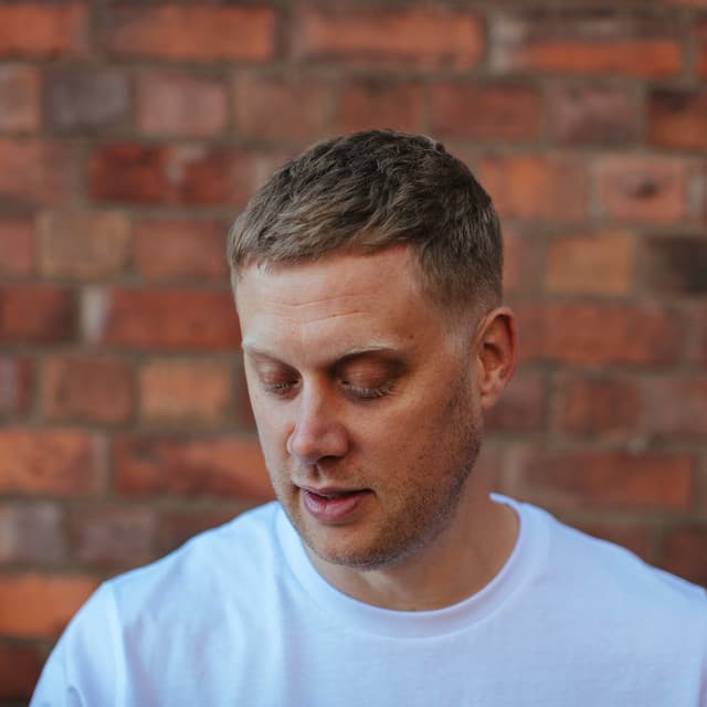 Sam Dexter artist profile image