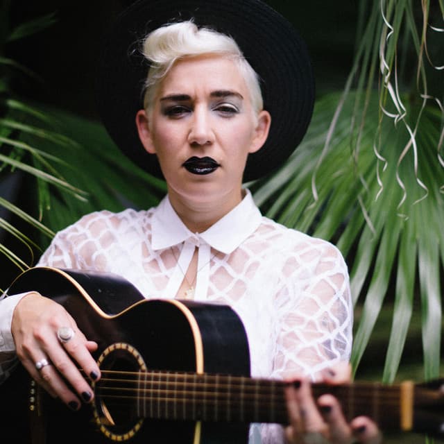Zoe Boekbinder's artist profile image