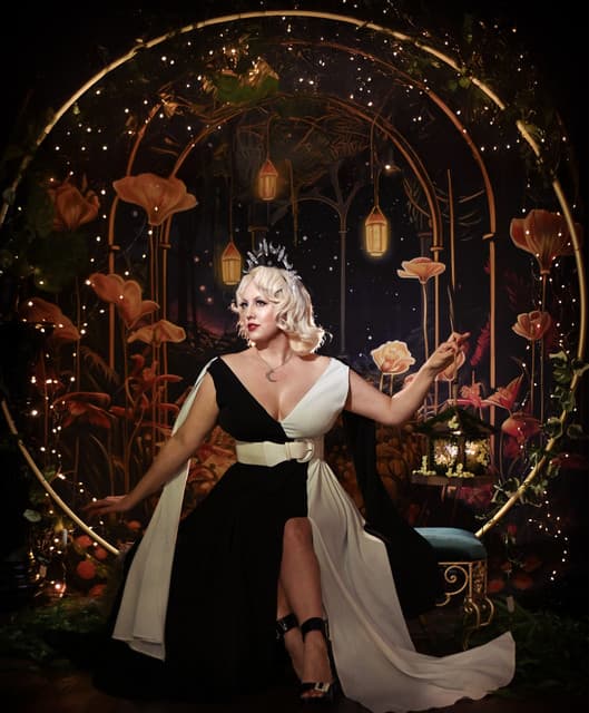 Niki Luparelli artist profile
