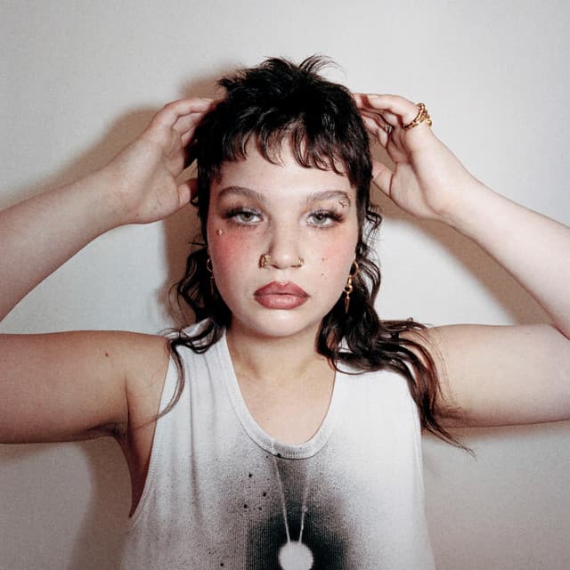Lola Young's artist profile image