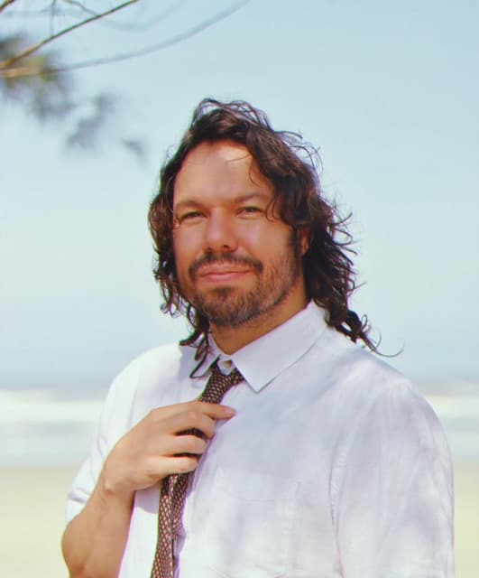 Teago Oliveira artist profile image