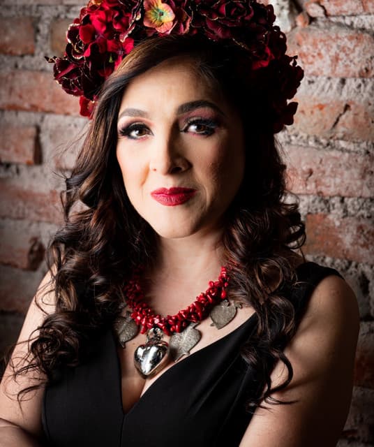 Claudia Sierra artist profile image