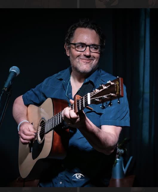 Reid Genauer artist profile image