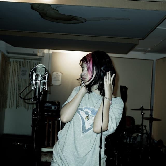 elz artist profile image