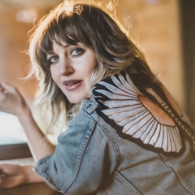 Anaïs Mitchell's artist profile image