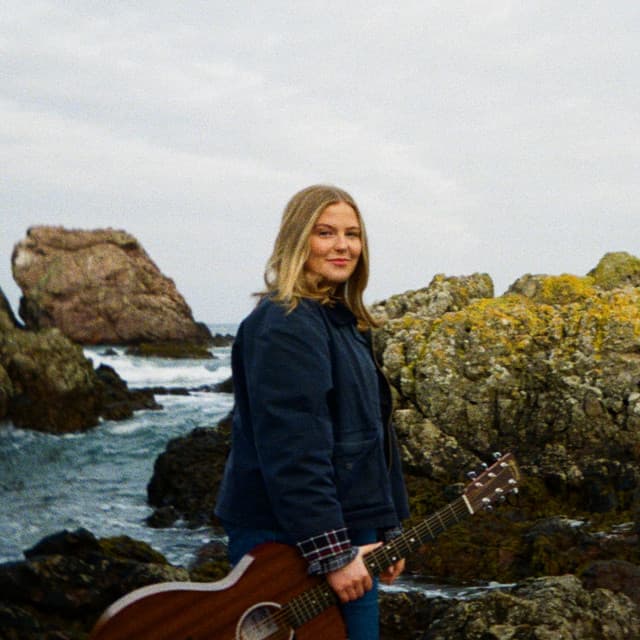 Kirsteen Harvey artist profile